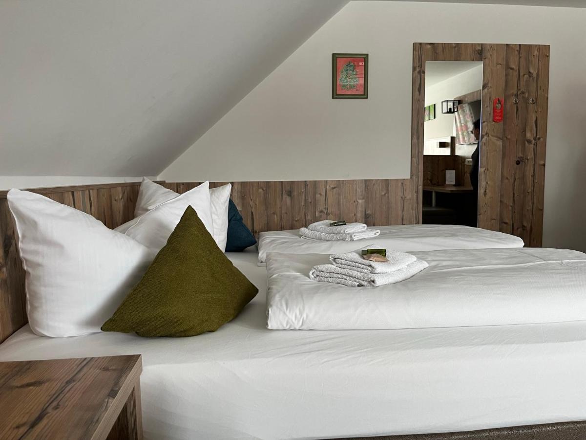 Gasthaus-Pension Hofmann Oberdachstetten Екстер'єр фото